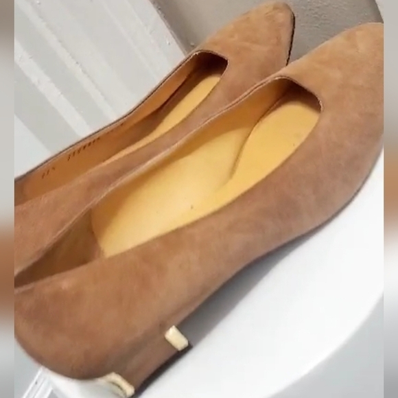 Bruno Magli Vintage Gold Heel Cognas Suede Shoe Sz 7 🌴 - Picture 7 of 13